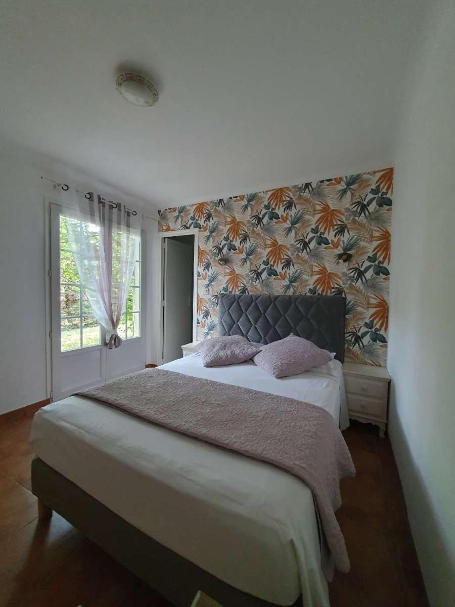 Logis Hotel Le Chene Vert Bollène Eksteriør billede