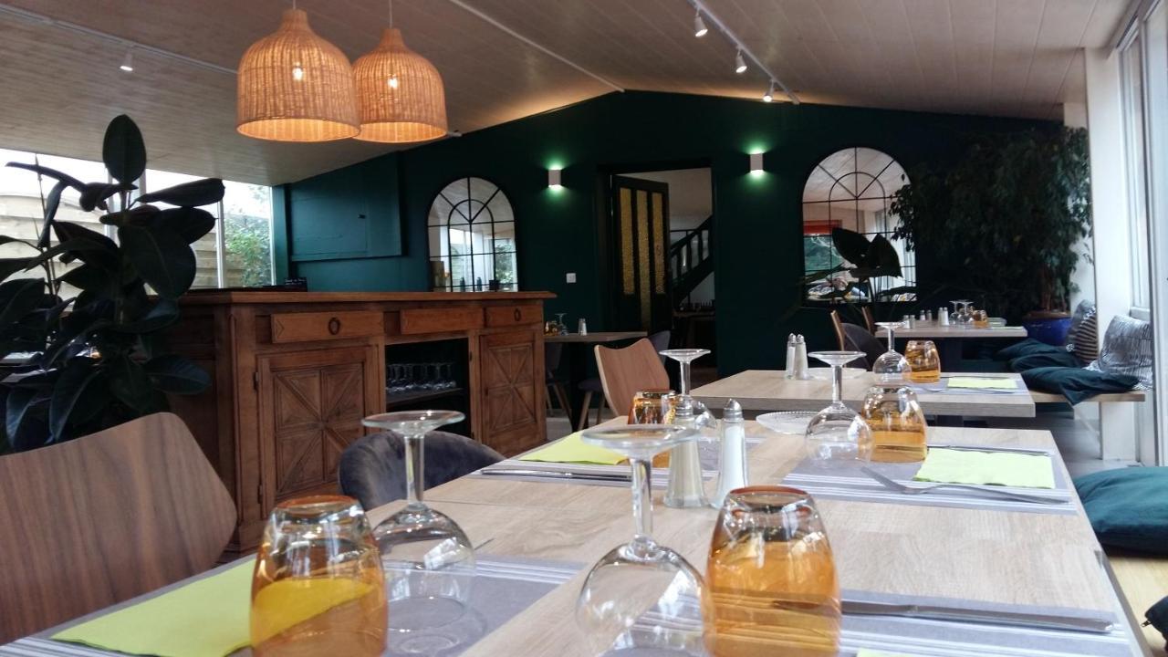 Logis Hotel Le Chene Vert Bollène Eksteriør billede